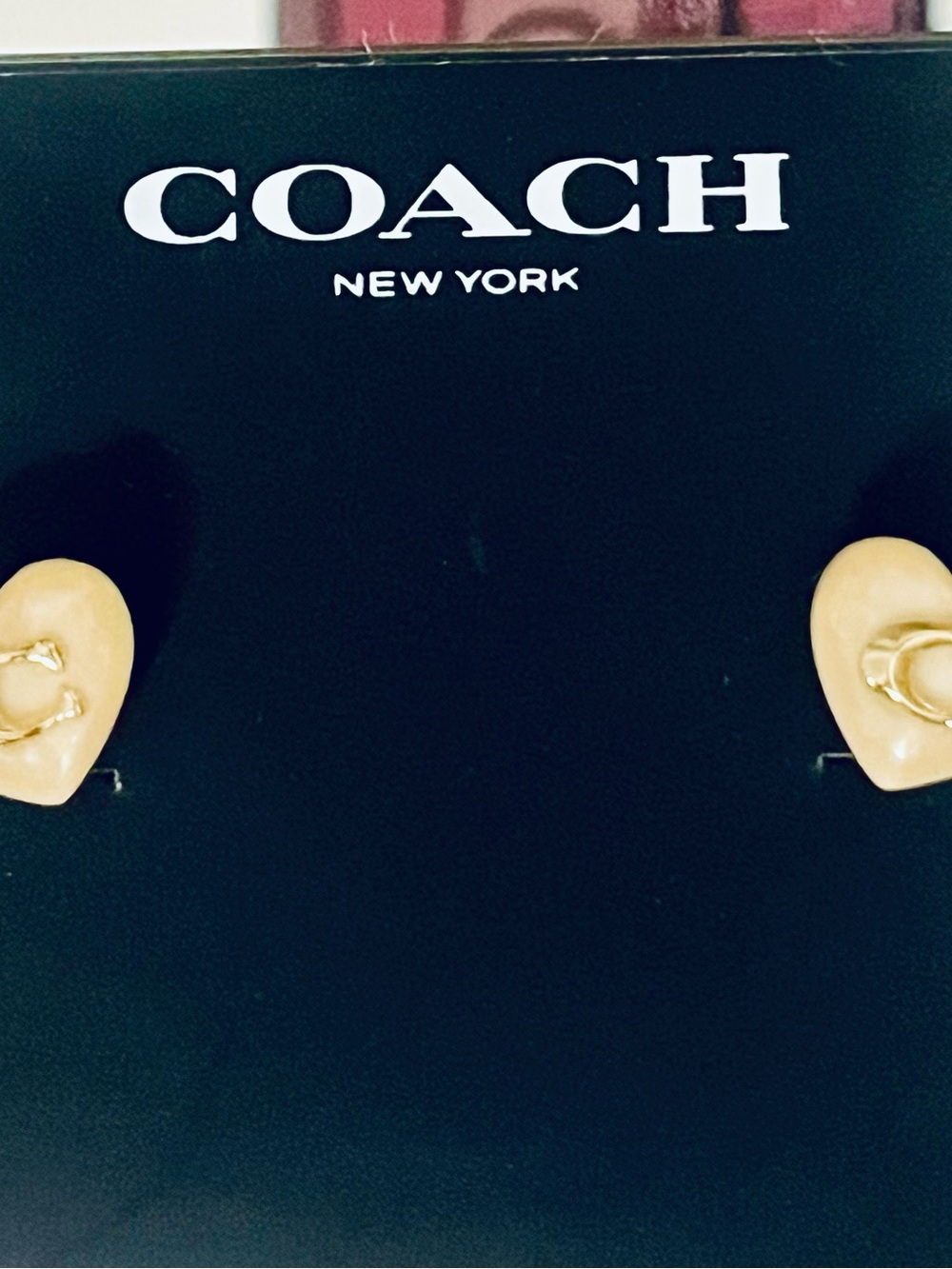 NWOT Coach Cream Heart C-Logo Stud Earrings - Picture 2 of 2